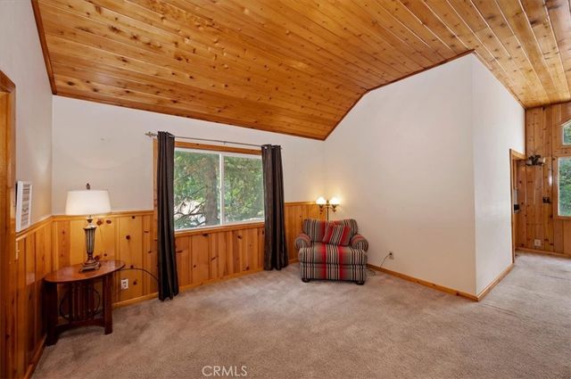 932 Cedar Drive, Crestline, CA 92325