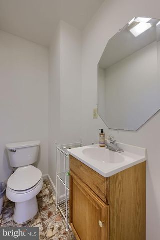 1708 WHITE WATER RD, Lancaster, PA 17603