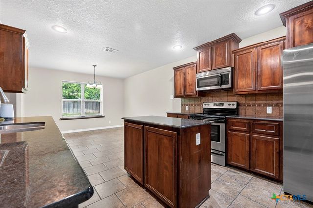 6005 Newcastle Drive, Killeen, TX 76549