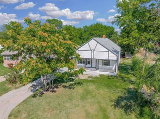 2140 S Mosley Ave, Wichita, KS 67211