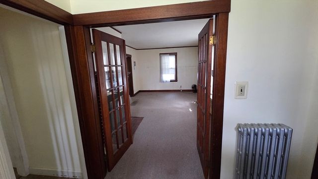 33 Carlisle St, Worcester, MA 01602