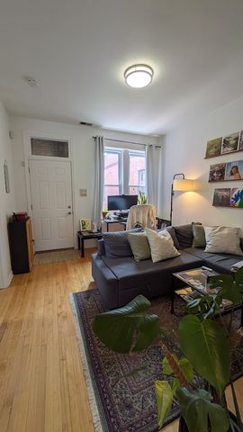 2322 W Rice Street 2R, Chicago, IL 60622