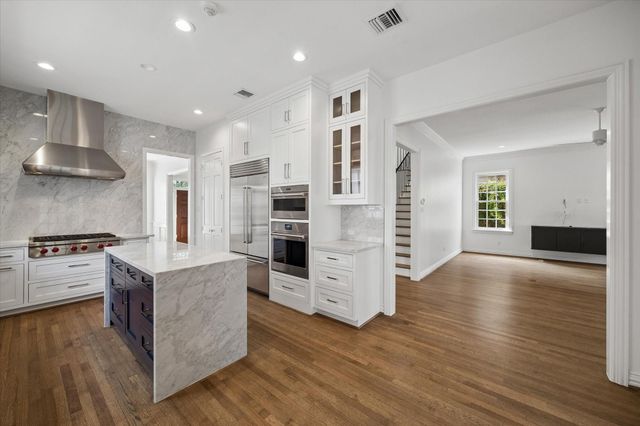6130 Annapolis Street, Houston, TX 77005