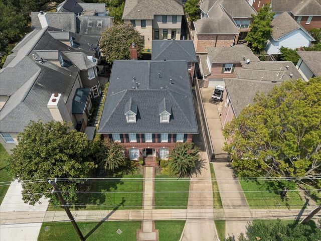 6130 Annapolis Street, Houston, TX 77005