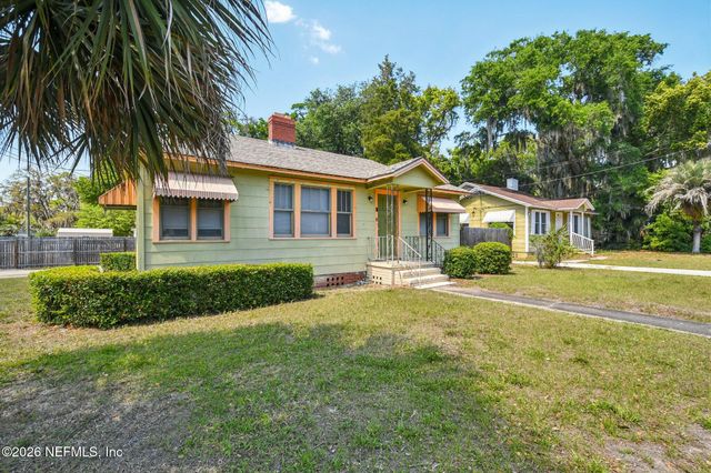 395 DURAY Court, Jacksonville, FL 32208