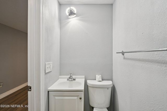 395 DURAY Court, Jacksonville, FL 32208