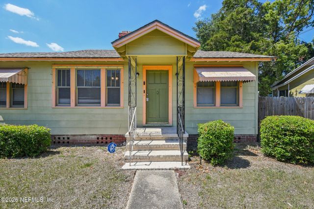 395 DURAY Court, Jacksonville, FL 32208