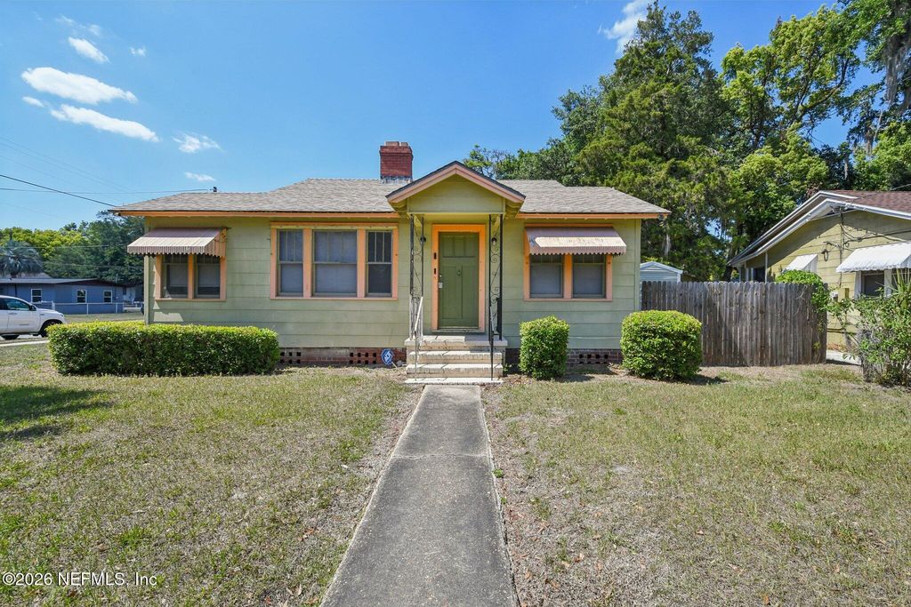 395 DURAY Court, Jacksonville, FL 32208