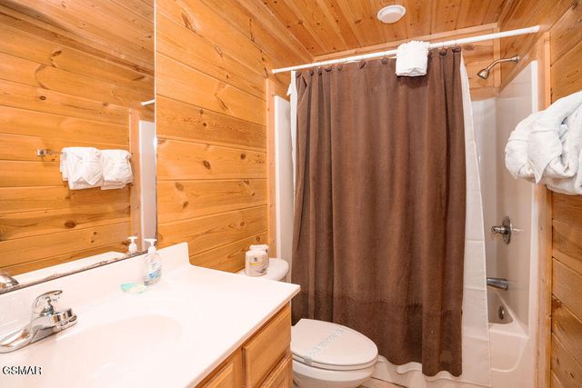 2310 Hollow Branch Way Way, Pigeon Forge, TN 37862