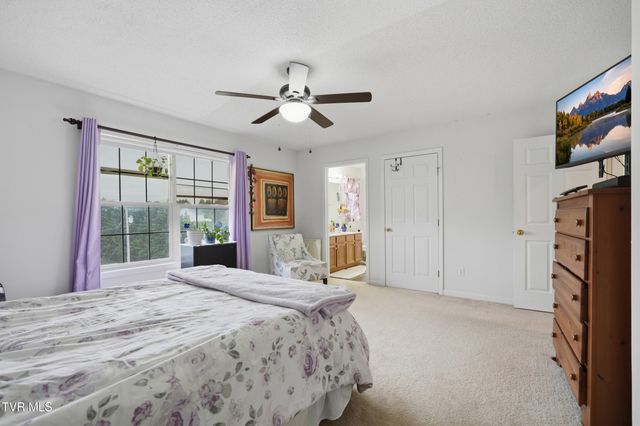 315 Old Embreeville Road, Jonesborough, TN 37659