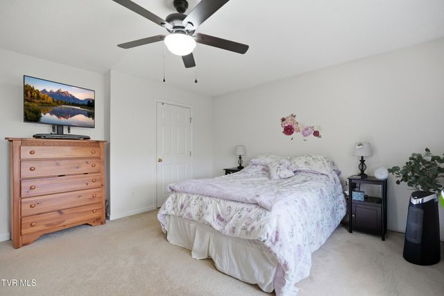 315 Old Embreeville Road, Jonesborough, TN 37659