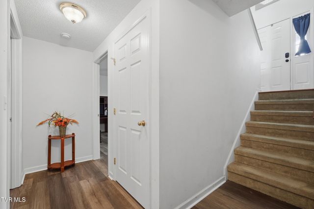 315 Old Embreeville Road, Jonesborough, TN 37659