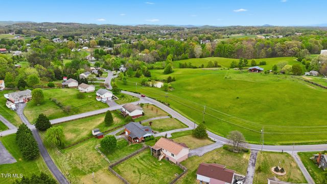 315 Old Embreeville Road, Jonesborough, TN 37659
