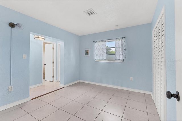 156 MYAKKA DRIVE, Venice, FL 34293