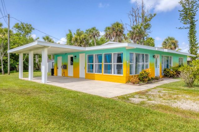 156 MYAKKA DRIVE, Venice, FL 34293