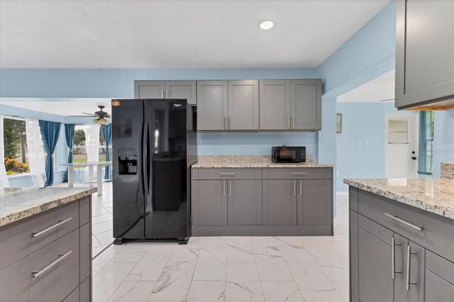 156 MYAKKA DRIVE, Venice, FL 34293