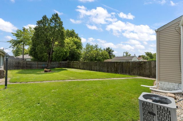 125 N Wisconsin Street, Hobart, IN 46342