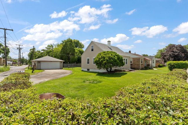 125 N Wisconsin Street, Hobart, IN 46342