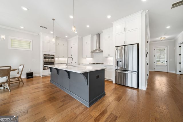 4469 Burton Bend Way, Buford, GA 30518