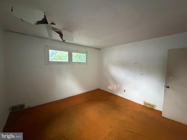 210 FERN AVE, Willow Grove, PA 19090
