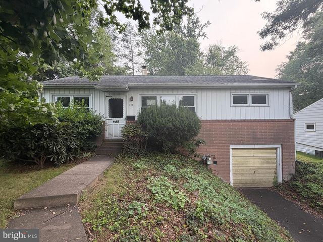 210 FERN AVE, Willow Grove, PA 19090