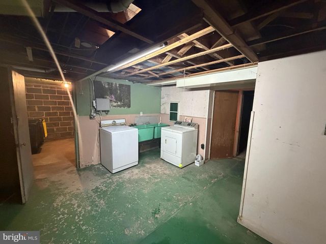 210 FERN AVE, Willow Grove, PA 19090