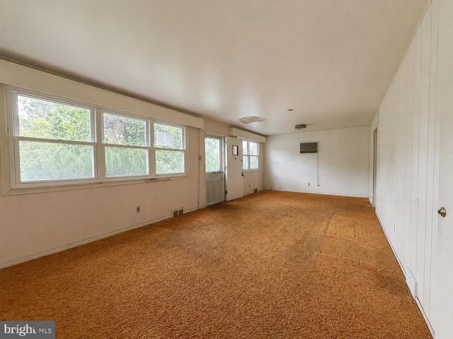 210 FERN AVE, Willow Grove, PA 19090