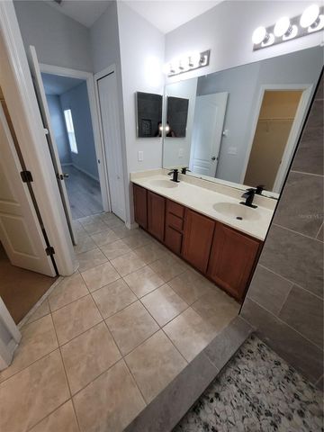 18405 KENTISBURY COURT, Land O Lakes, FL 34638