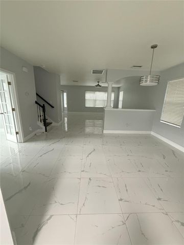 18405 KENTISBURY COURT, Land O Lakes, FL 34638