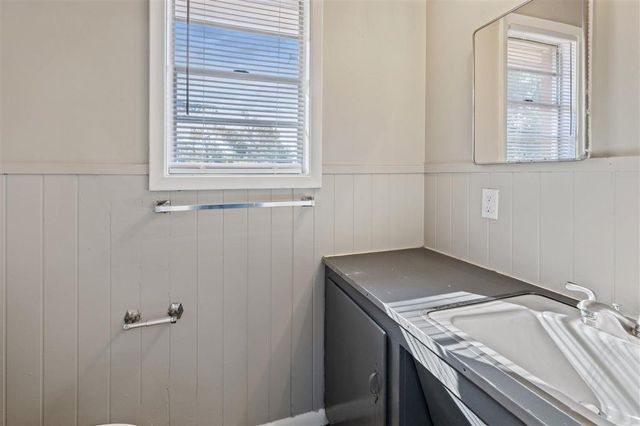 1921 Anderson Avenue, Westlake, LA 70669