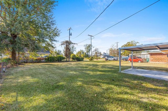 1921 Anderson Avenue, Westlake, LA 70669