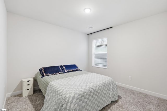 817 Elgon Walk Drive, Fountain Inn, SC 29644