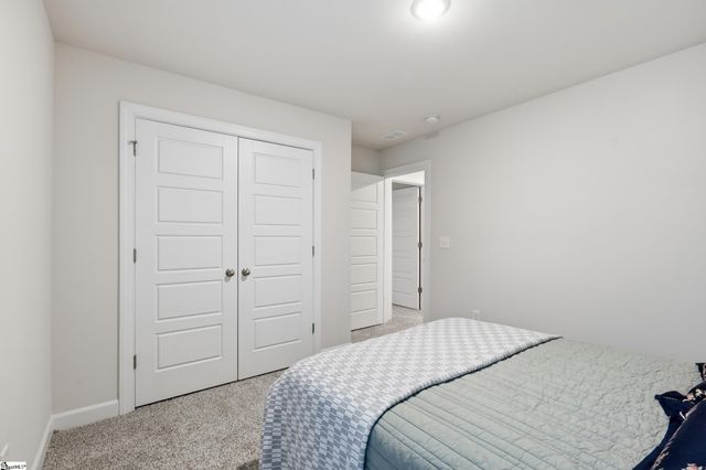 817 Elgon Walk Drive, Fountain Inn, SC 29644