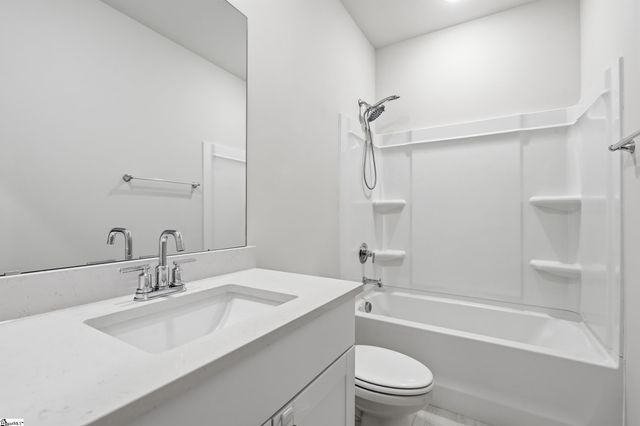 817 Elgon Walk Drive, Fountain Inn, SC 29644