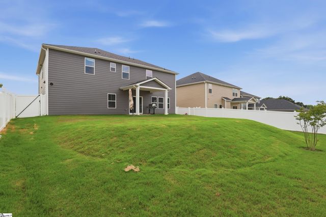 817 Elgon Walk Drive, Fountain Inn, SC 29644