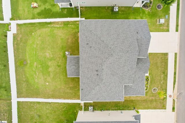 817 Elgon Walk Drive, Fountain Inn, SC 29644