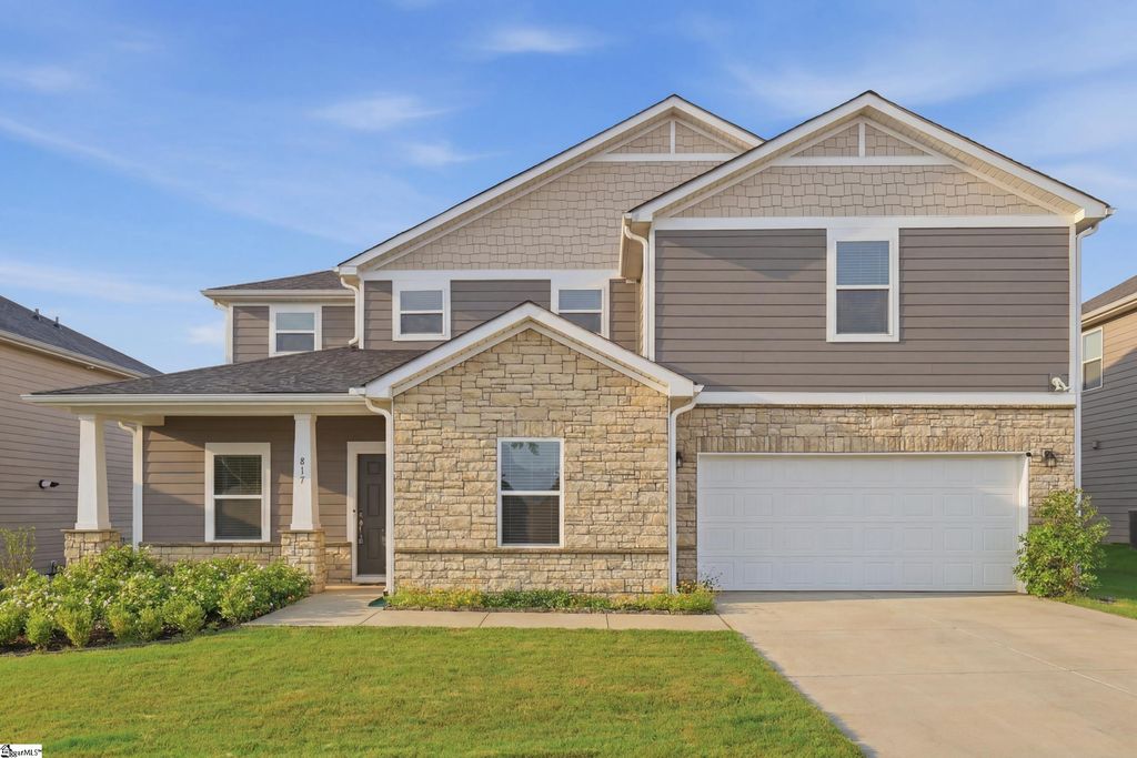 817 Elgon Walk Drive, Fountain Inn, SC 29644