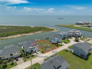 21 Hawkeye, Hitchcock, TX 77563