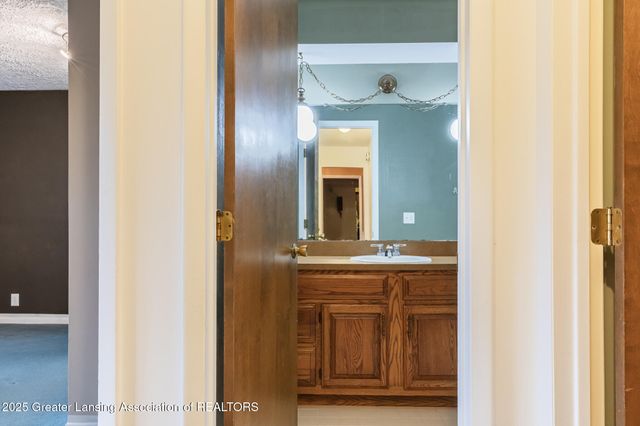 2240 Riverwood Drive, Okemos, MI 48864