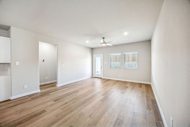2015 Homestretch Drive, Seagoville, TX 75159
