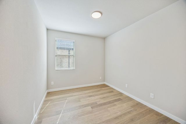 2015 Homestretch Drive, Seagoville, TX 75159