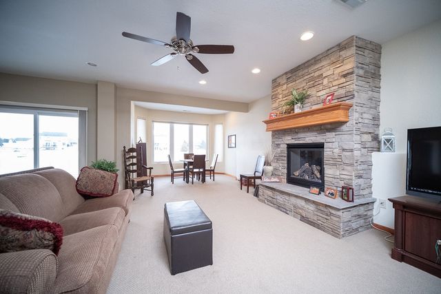 3765 Lakeview Drive 3765, Winnebago, IL 61088