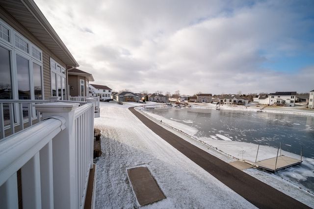 3765 Lakeview Drive 3765, Winnebago, IL 61088