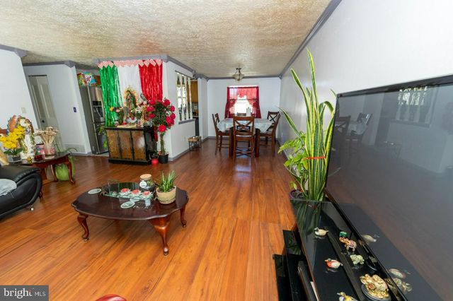 550 LOGAN ST, Frederick, MD 21701