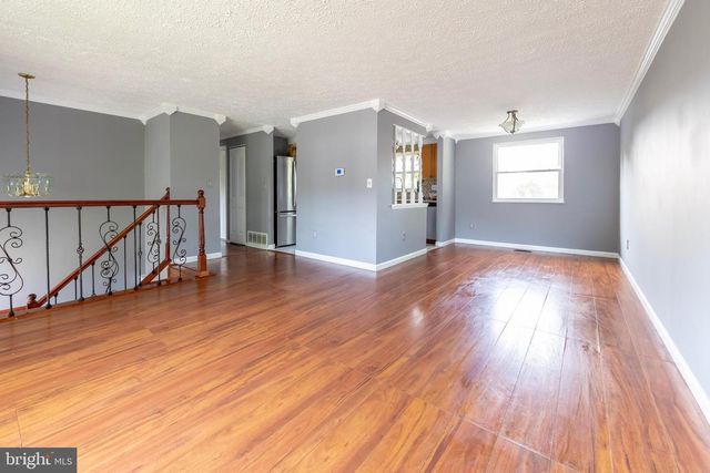 550 LOGAN ST, Frederick, MD 21701