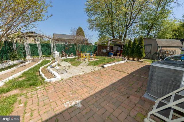 550 LOGAN ST, Frederick, MD 21701