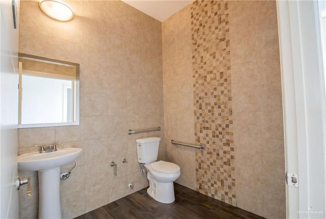 2504 S Cage Boulevard, Pharr, TX 78577
