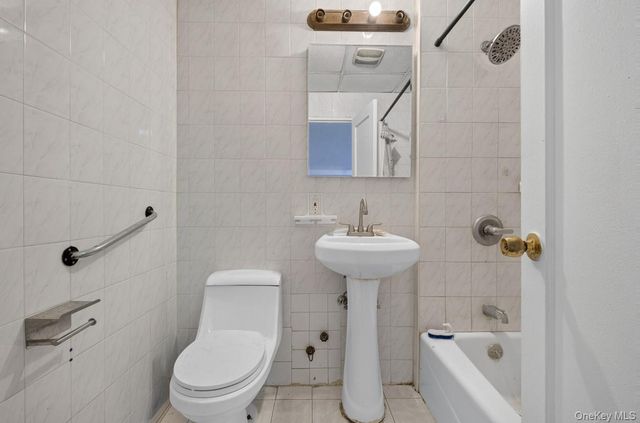 10345 118th Street, Richmond Hill S., NY 11419
