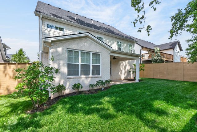 4246 Captains Court, Lexington, KY 40513