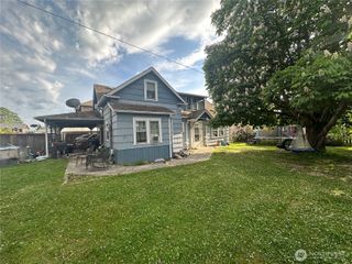 216 127th Street E, Tacoma, WA 98445